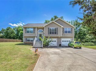 241 Evergreen Ln, Cedartown, GA 30125