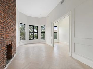 68 Grove St #3L, Brooklyn, NY 11221