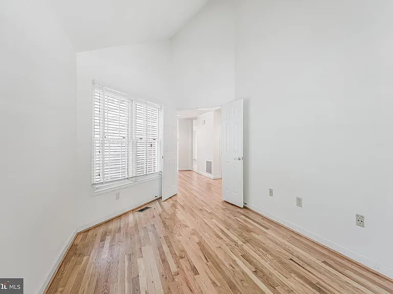 2029 Magarity Ct — Photo 22