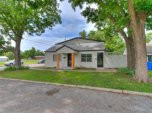 627 W Acres St, Norman, OK 73069