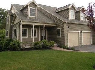 32 Old Framingham Rd UNIT 1, Sudbury, MA 01776