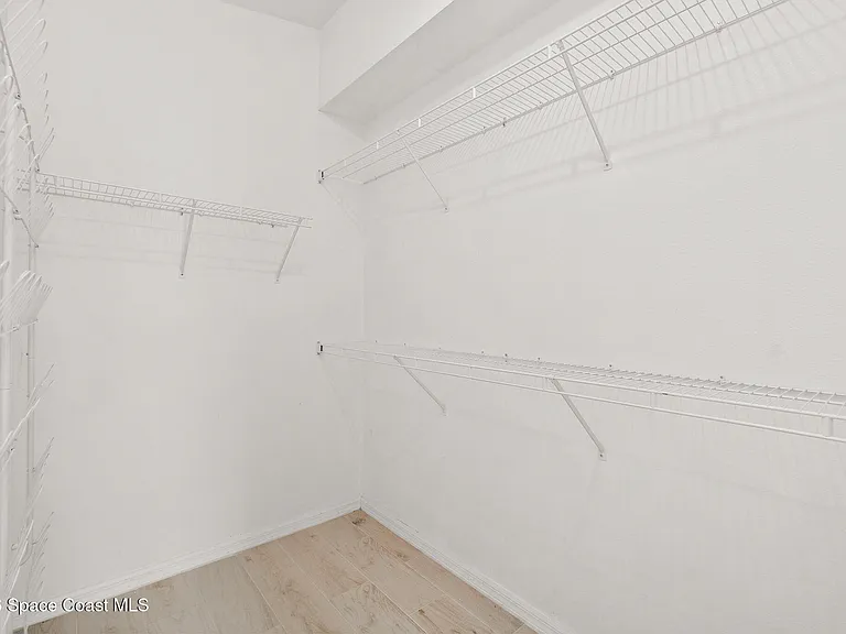 2467 Deercroft Dr — Photo 33