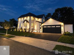 157 Murray Ave, Piscataway, NJ 08854