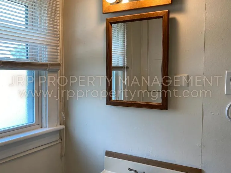 412 N West Ave #2 — Photo 13