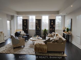 20 Fred Varley Dr #330, Markham, ON L3R 1S4