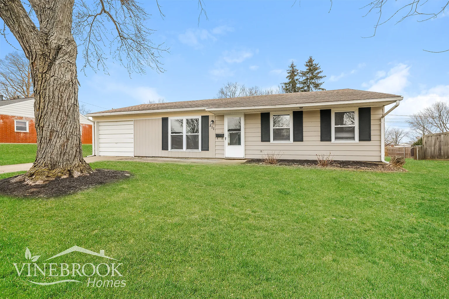 511 Unger Ave photo 1