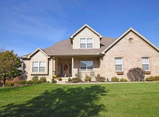 4755 Haven Crest Ln, Cincinnati, OH 45248