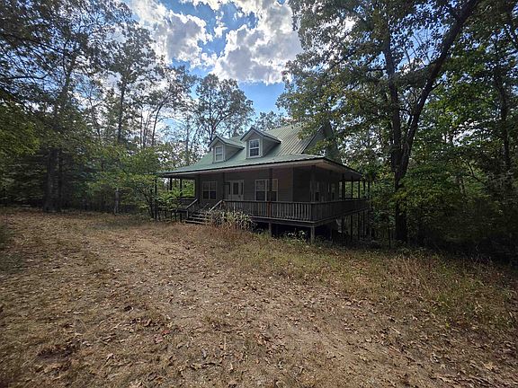 2nd image of 207 Ridge Rd