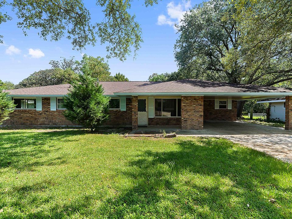 1st image of 118 Edmund Dr
