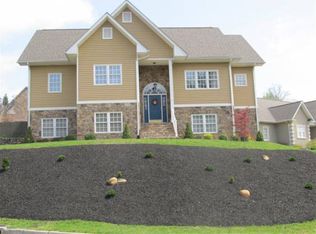 1532 High Street Ext, Salem, VA 24153