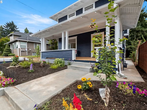 2021 N Sumner St, Portland, OR 97217