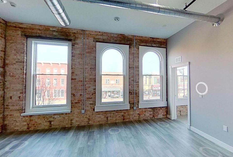 1st image of 210 E Michigan Ave