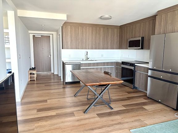 5th image of 1500 Rycroft St #3507R-1