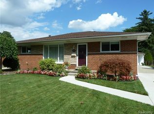 7852 Beatrice, Westland, MI 48185