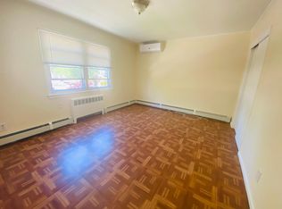 13724 64th Rd #2, Flushing, NY 11367