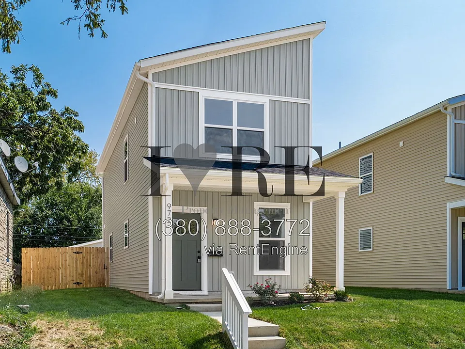 972 Ellsworth Ave