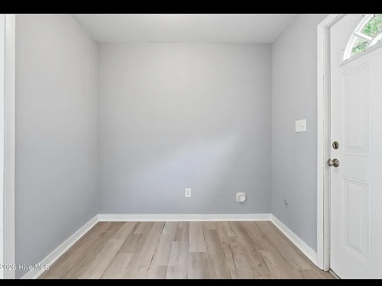 2805 Chappell Ave #L — Photo 9