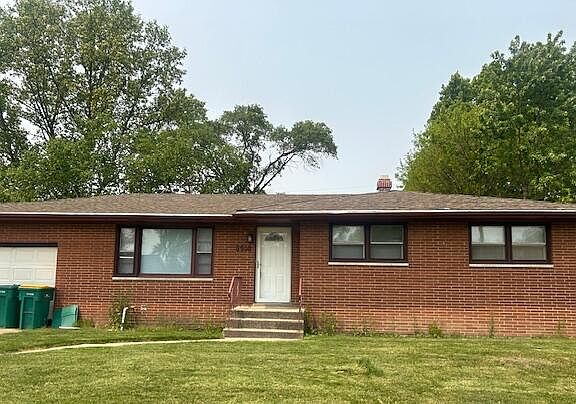 2nd image of 5500 Grant St