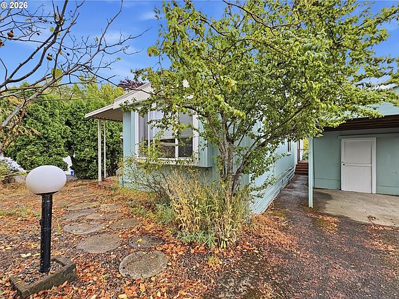 3rd image of 5055 Elliott Cir