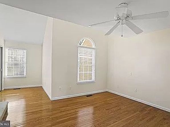1502 Quincy Pl
