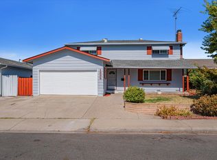1339 Glacier Dr, Milpitas, CA 95035