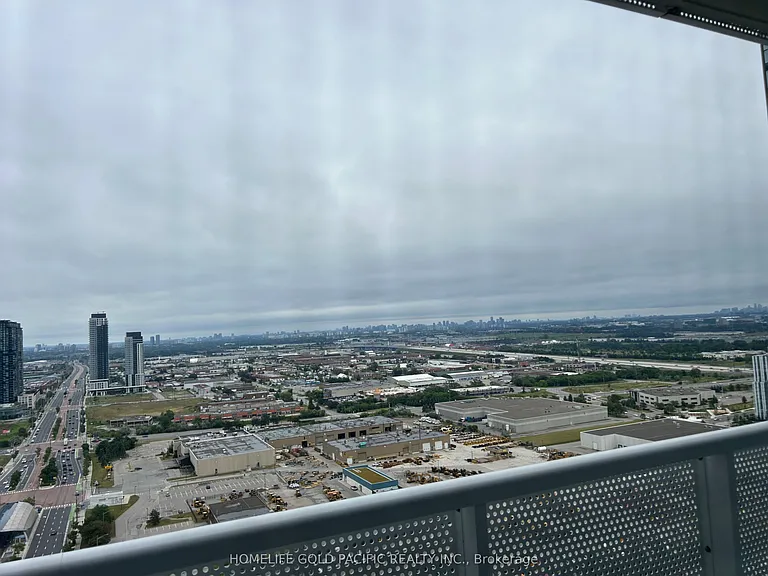 8 Interchange Way #3307 — Photo 20