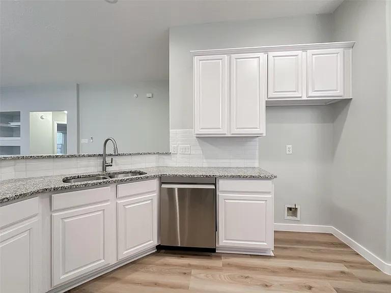 27 Auburn Path Dr — Photo 15