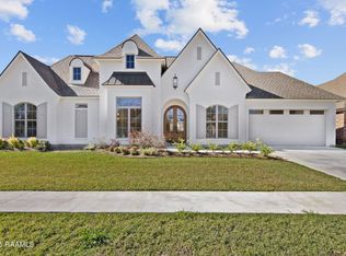 105 Beauchamp Ln, Lafayette, LA 70506