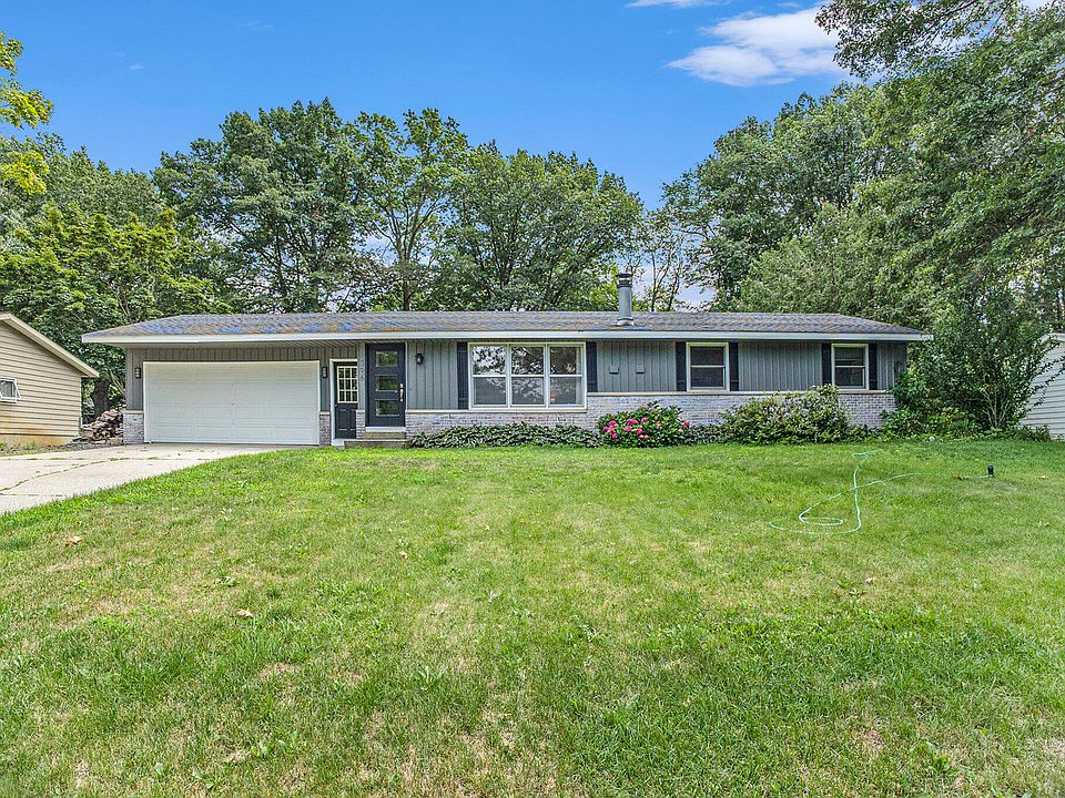 1st image of 396 Kimber Ln