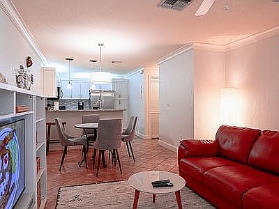 4th image of 76 Emerald Woods Dr APT L7