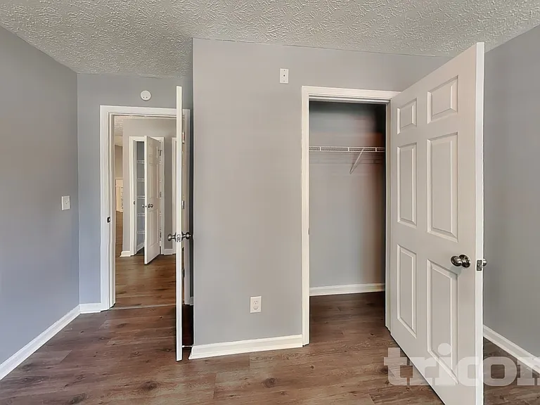 329 Kellys Walk — Photo 10