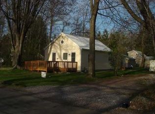 6857 Putnam Dr, Derby, NY 14047