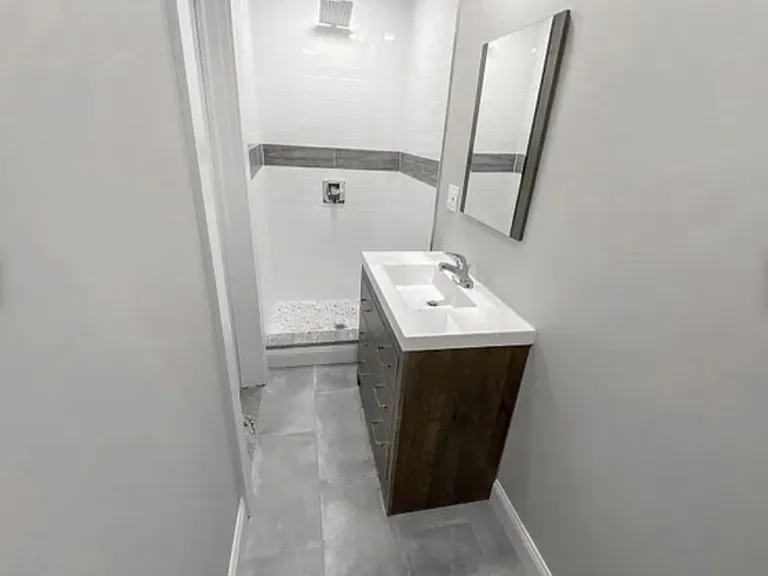 426 Cornelia St #A — Photo 14