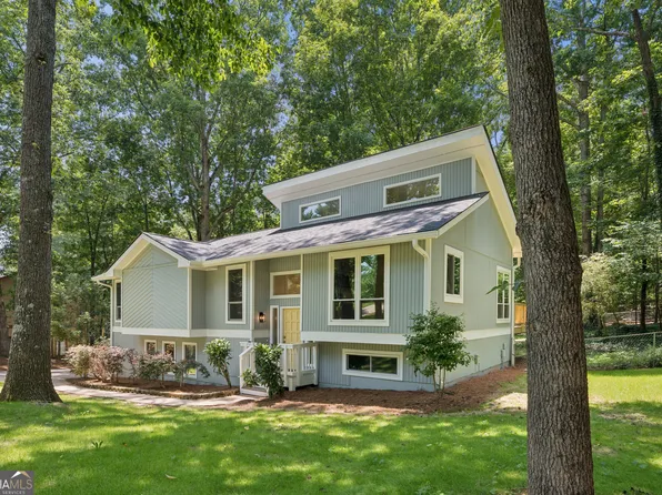 3725 Stone Creek Cir, Cumming, GA 30041