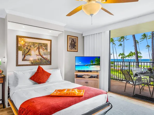 3543 Lower Honoapiilani Rd #D303, Lahaina, HI 96761