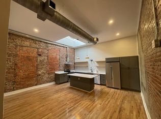 188 E Main St #B, Abingdon, VA 24210