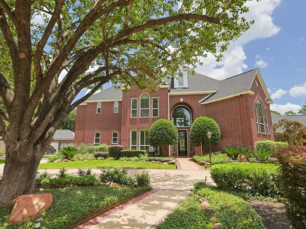14122 Champion Village Dr, Houston, TX 77069