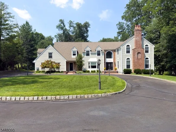 21 Round Top Rd, Warren Twp., NJ 07059