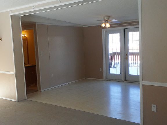 Living Room/ Dining Room