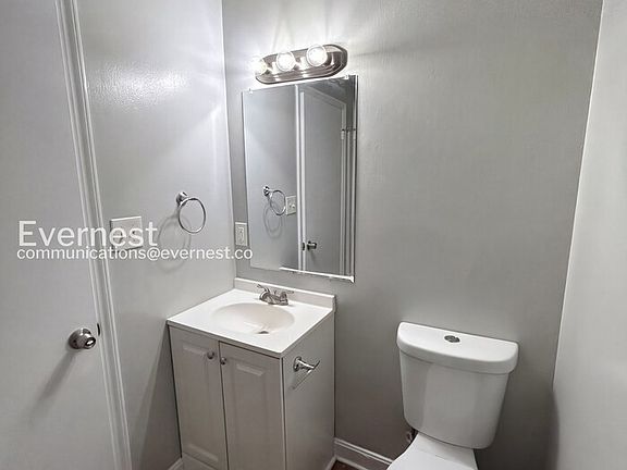 5th image of 907 Newcastle Rd