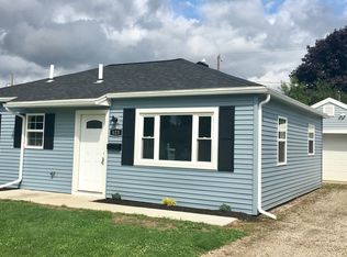 523 Oaklawn Ave, Fremont, OH 43420