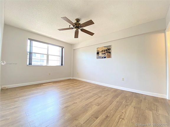 5th image of 250 181st Dr APT 202