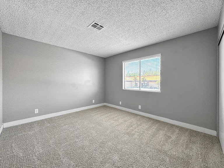6743 W Charleston Blvd #4 — Photo 32