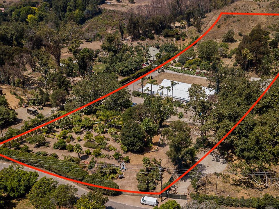 1st image of 5949 Bonsall Dr
