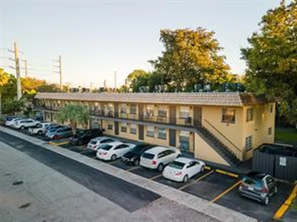 1150 NE 17th Ct APT 11, Fort Lauderdale, FL 33305