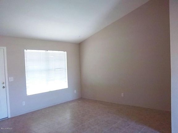 3rd image of 4558 W Kimberly Way