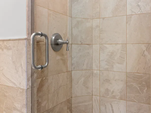 330 East 39th Street image 12 of 20