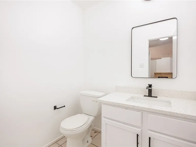6114 Wilderock Dr #B — Photo 16