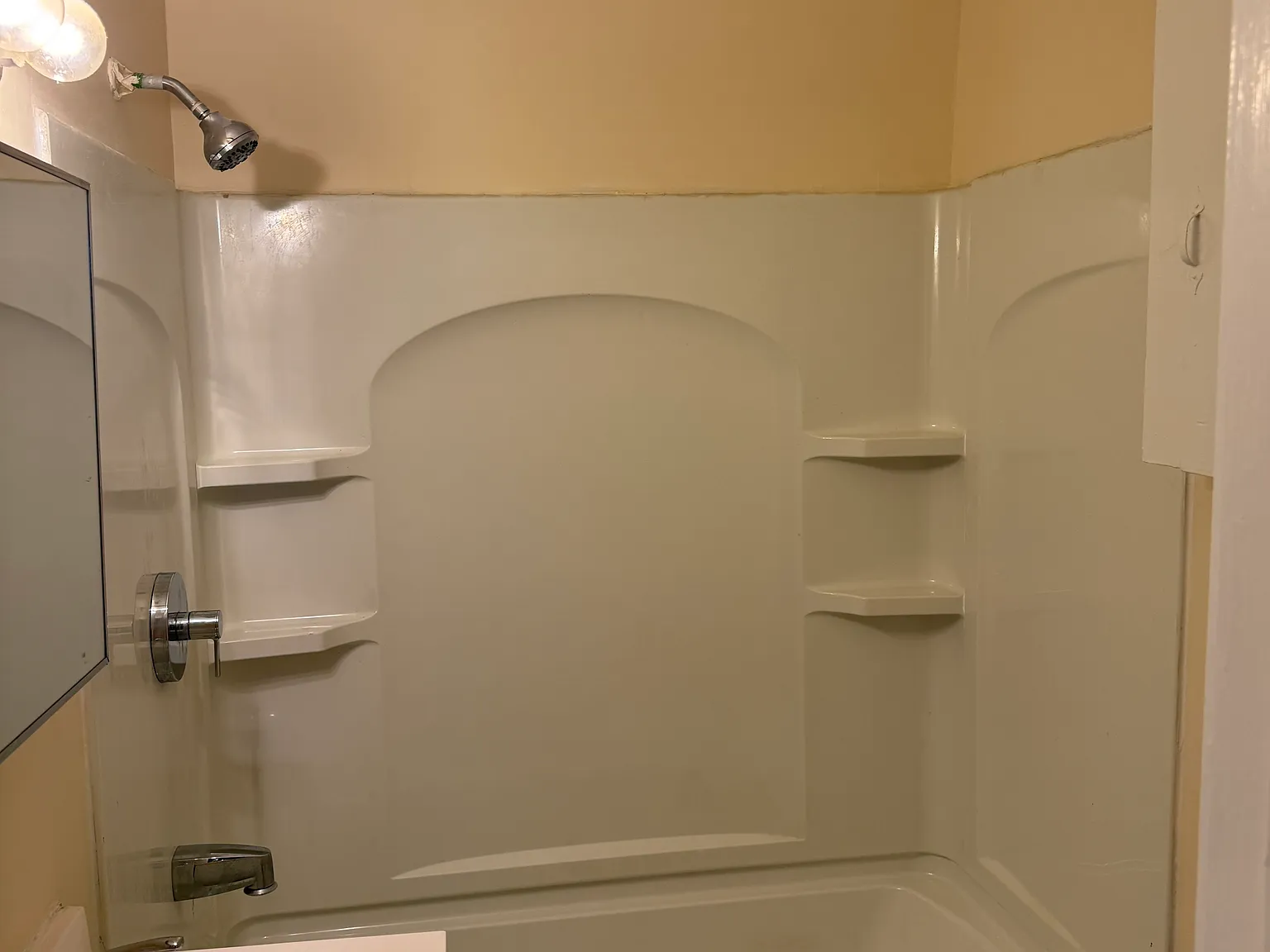 2 bed, 600 sqft, $950 — Photo 4