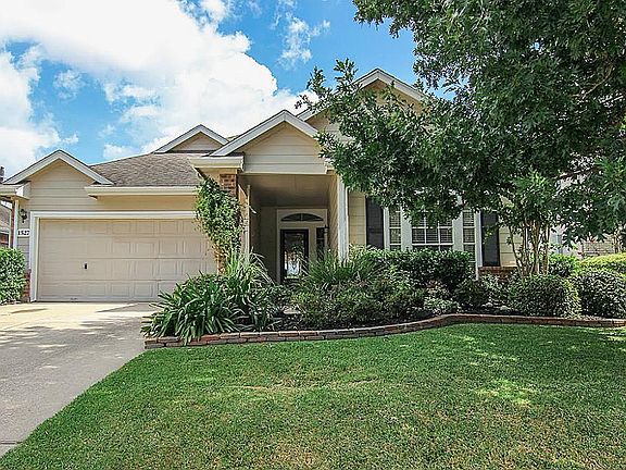 3rd image of 1527 Crescent Shores Ln